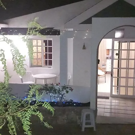 Апартаменты Apartment- Sleeps4- Pool- Garden Калета-де-Фусте